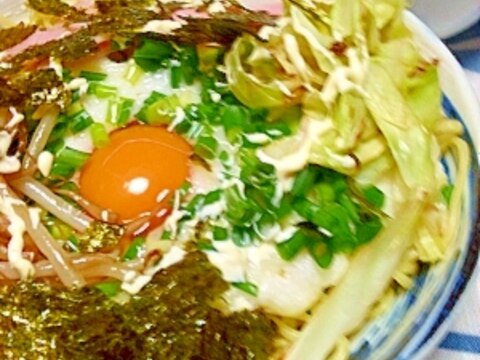 温玉ぶっかけ焼きそば